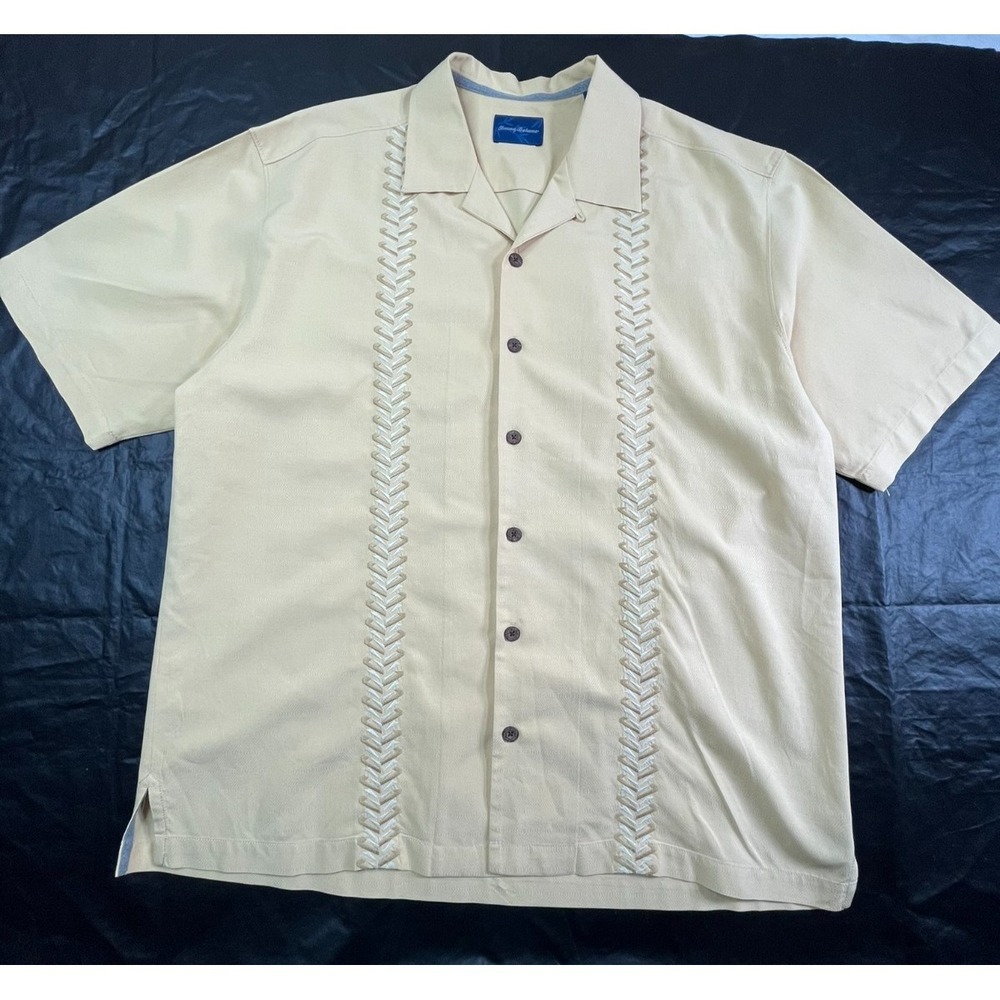 TOMMY BAHAMA Mens L Short Yellow Embroidered‎ Silk Cotton Loop Collar